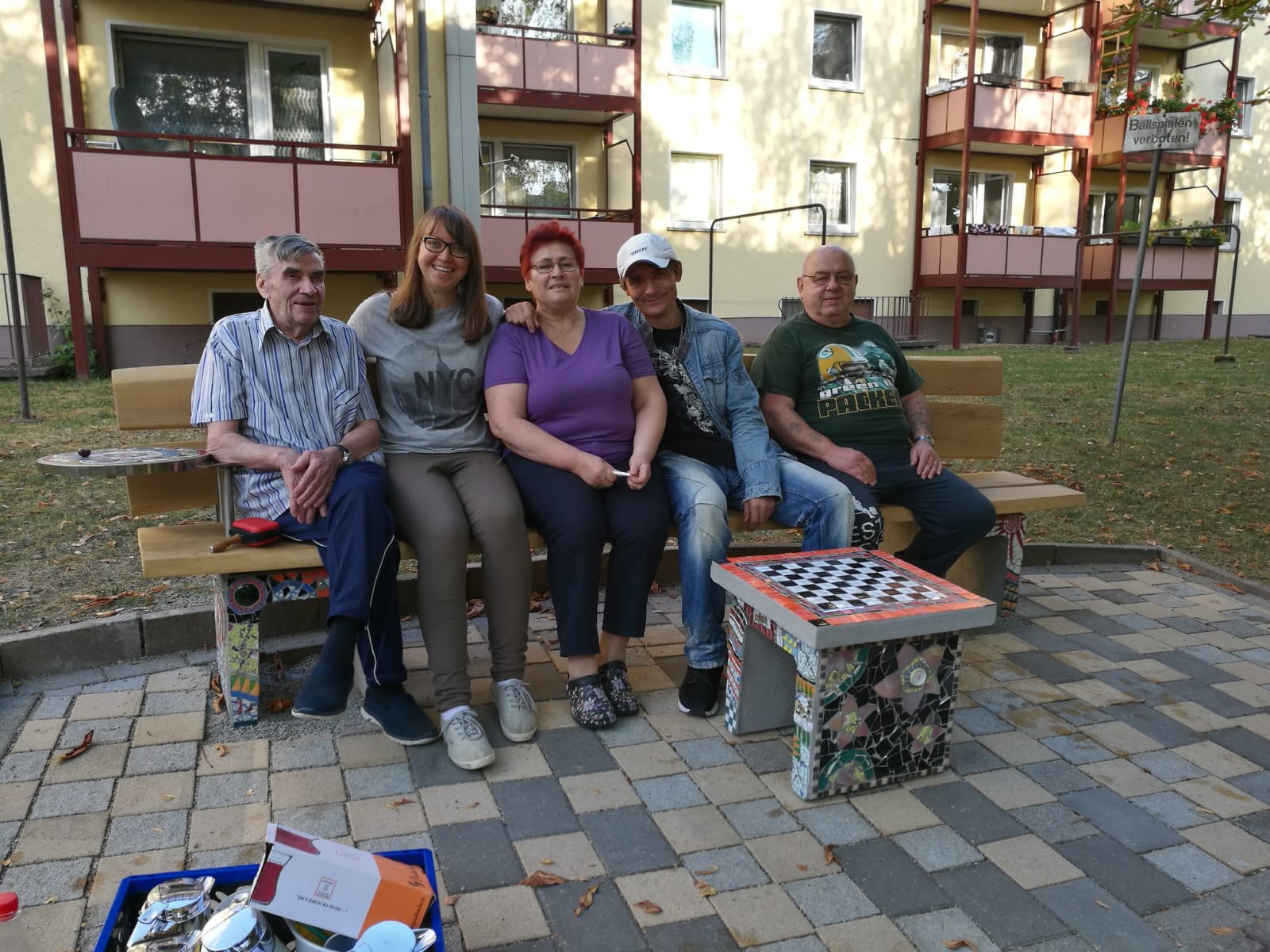 Die Sitzbank und der Tisch sind nun fertig 19.09.2018 