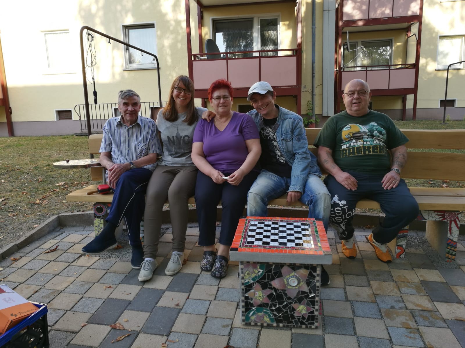 Die Sitzbank und der Tisch sind nun fertig 19.09.2018 