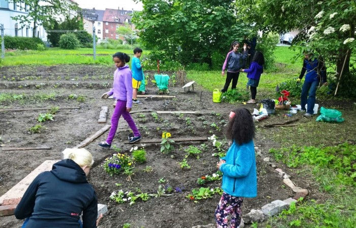 WP_20160601_18_30_56_Pro