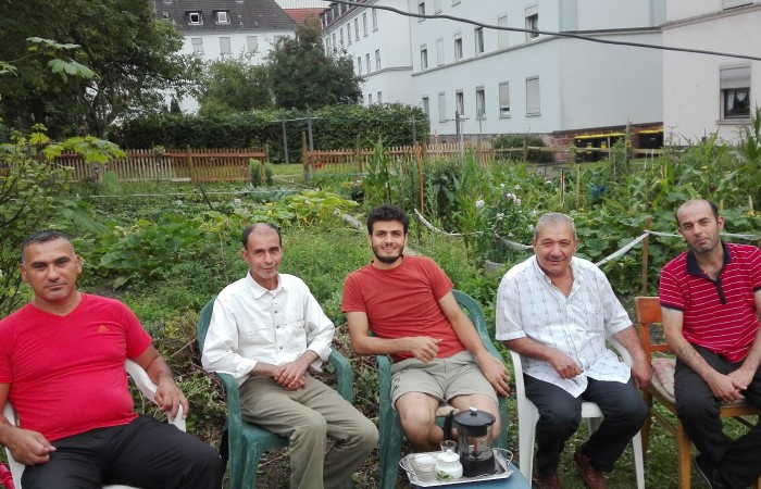 Die Gärtner gestaltet den innenhof neu: mit Blumen, Gemüsen und Sitzecken (seit 2016)